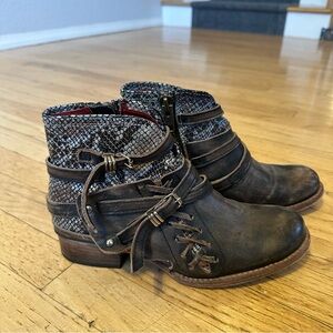 Freebird by Steven Belfast Booties